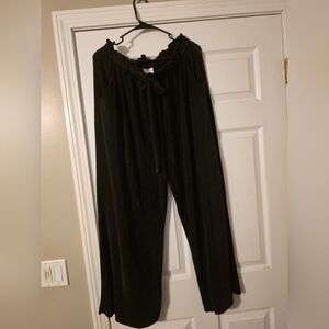 Black Women's Wide-Leg Lounge Pants